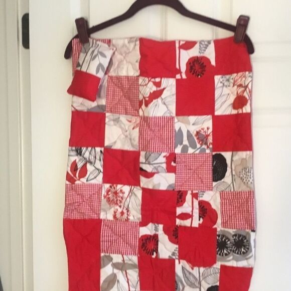 NWOT. Doll Quilt with Pillow - Picture 1 of 6